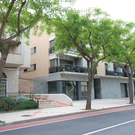 Apartment Con Terraza Y Parking A 400m De La Playa Del Port En - Es-228-156 *