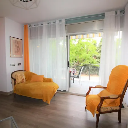 Con Terraza Y Parking A 400m De La Playa Del Port En - Es-228-156 Apartment *
