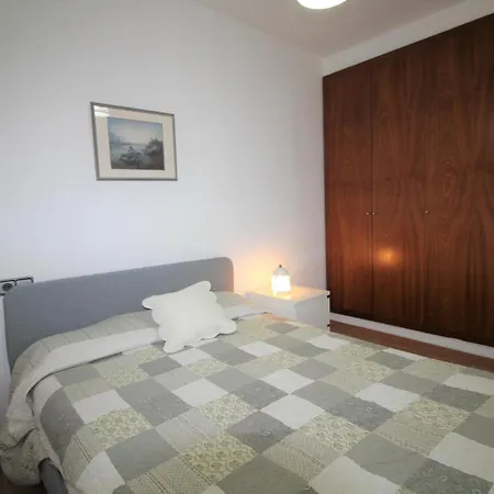 Apartment Con Terraza Y Parking A 400m De La Playa Del Port En - Es-228-156 *